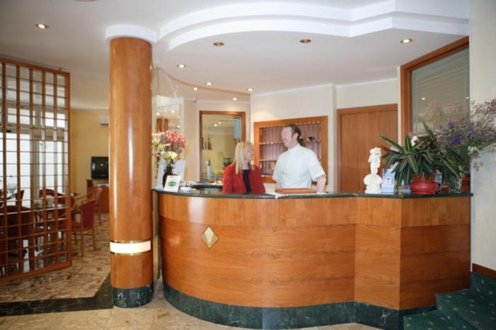 Hotel Gran Venere Beach 3 Superior Bibione Eksteriør billede
